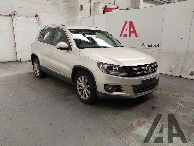 2012 VOLKSWAGEN TIGUAN SE TDI BLUEMOTION TECHNOLOGY 4 1968cc TURBO DIESEL MANUAL 6 Speed 5 DOOR ESTATE