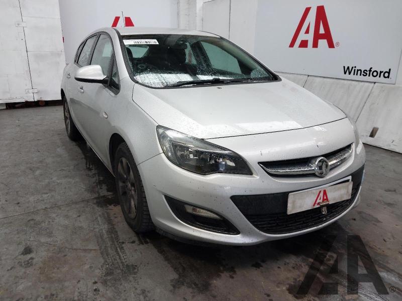 2015 VAUXHALL ASTRA DESIGN 1398cc PETROL MANUAL 5 Speed 5 DOOR HATCHBACK