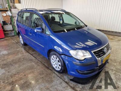 Image of 2008 VOLKSWAGEN TOURAN S 1896cc TURBO DIESEL MANUAL 5 DOOR MPV