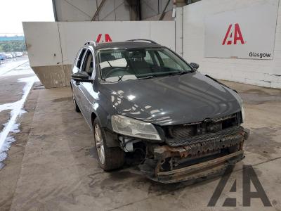 Image of 2013 VOLKSWAGEN PASSAT HIGHLINE TDI BLUEMOTION TECHNO 1968cc TURBO DIESEL MANUAL 6 Speed 5 DOOR ESTATE