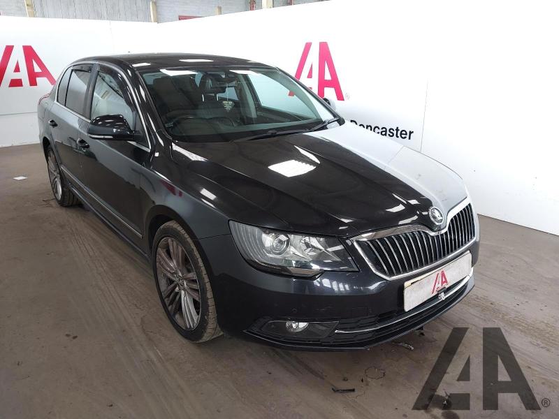 2014 SKODA SUPERB ELEGANCE TDI CR DSG 1968cc TURBO DIESEL SEMI AUTO 5 DOOR HATCHBACK