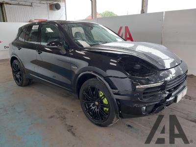 Image of 2017 PORSCHE CAYENNE S E-HYBRID PLATINUM EDITION TI 2995cc SUPER PETROL/ELECTRIC AUTOMATIC 8 Speed 5 DOOR ESTATE