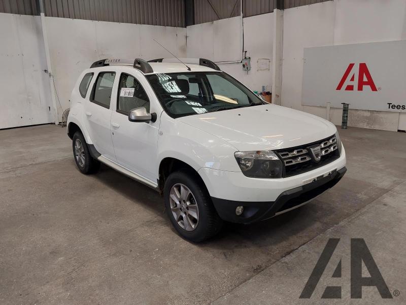 2015 DACIA DUSTER LAUREATE DCI 1461cc TURBO DIESEL MANUAL 6 Speed 5 DOOR HATCHBACK