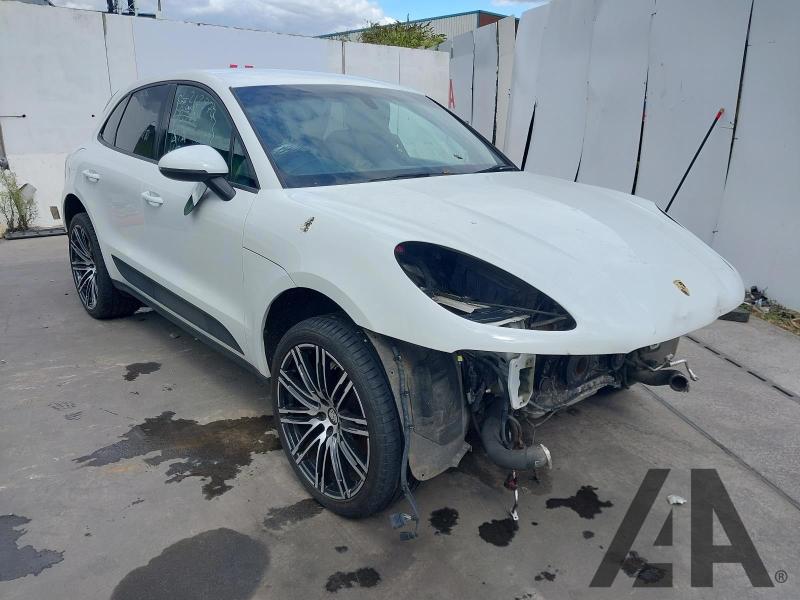 2014 PORSCHE MACAN D S PDK 2967cc TURBO DIESEL SEMI AUTO 7 Speed 5 DOOR ESTATE