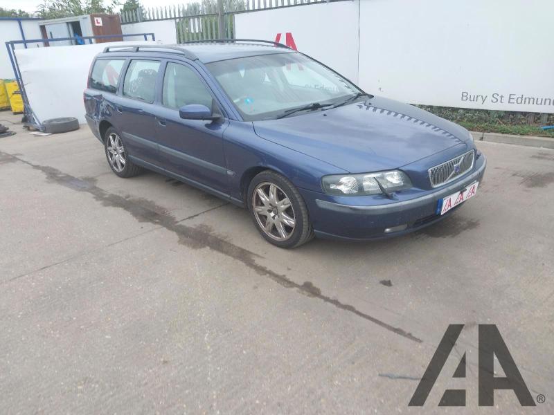 2003 VOLVO V70 D5 SE 2401cc TURBO DIESEL MANUAL 5 Speed 5 DOOR ESTATE