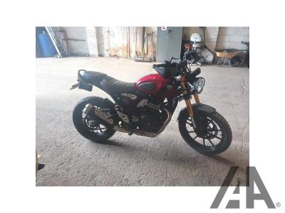 Image of 2024 TRIUMPH SCRAMBLER 400 X 398cc PETROL MANUAL SCRAMBLER