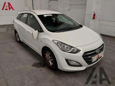Image of 2015 HYUNDAI I30 CRDI SE BLUE DRIVE 1582cc TURBO DIESEL MANUAL 6 Speed 5 DOOR ESTATE