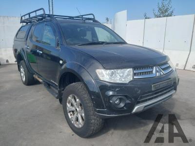 Image of 2014 MITSUBISHI L200 DI-D 4X4 BARBARIAN LB DCB 2477cc TURBO DIESEL AUTOMATIC 5 Speed PICK UP