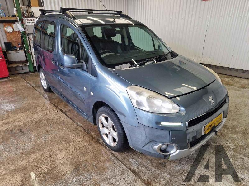 2013 PEUGEOT PARTNER HDI TEPEE OUTDOOR 1560cc TURBO DIESEL MANUAL 5 Speed 5 DOOR MPV