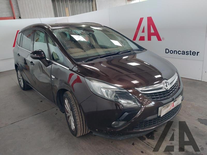 2014 VAUXHALL ZAFIRA TOURER SE CDTI 1956cc TURBO DIESEL AUTOMATIC 6 Speed 5 DOOR MPV