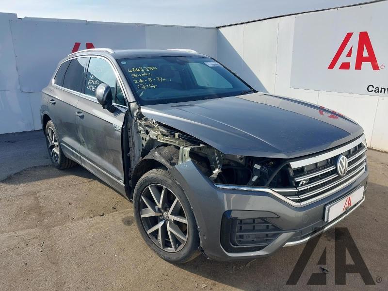 2019 VOLKSWAGEN TOUAREG V6 R-LINE TDI 2967cc TURBO DIESEL AUTOMATIC 5 DOOR ESTATE