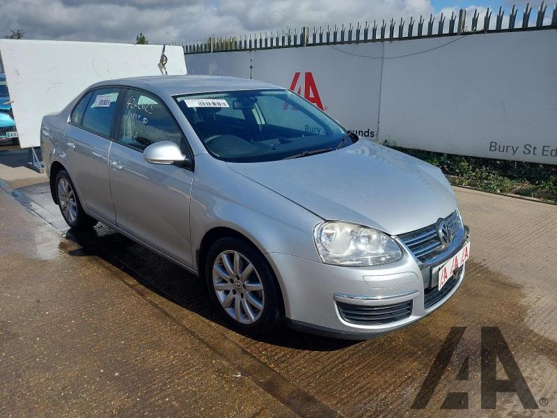 2010 VOLKSWAGEN JETTA S TDI 1598cc TURBO DIESEL MANUAL 5 Speed 4 DOOR SALOON