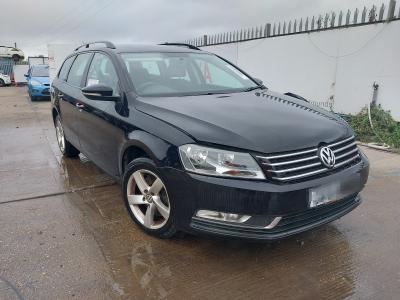 Image of 2014 VOLKSWAGEN PASSAT S TDI BLUEMOTION TECHNOLOGY DS 1968cc TURBO DIESEL SEMI AUTO 6 Speed 5 DOOR ESTATE