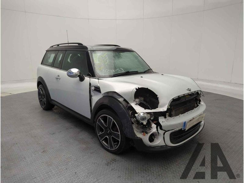 2011 MINI CLUBMAN ONE SOHO 1598cc PETROL MANUAL 6 Speed 5 DOOR ESTATE
