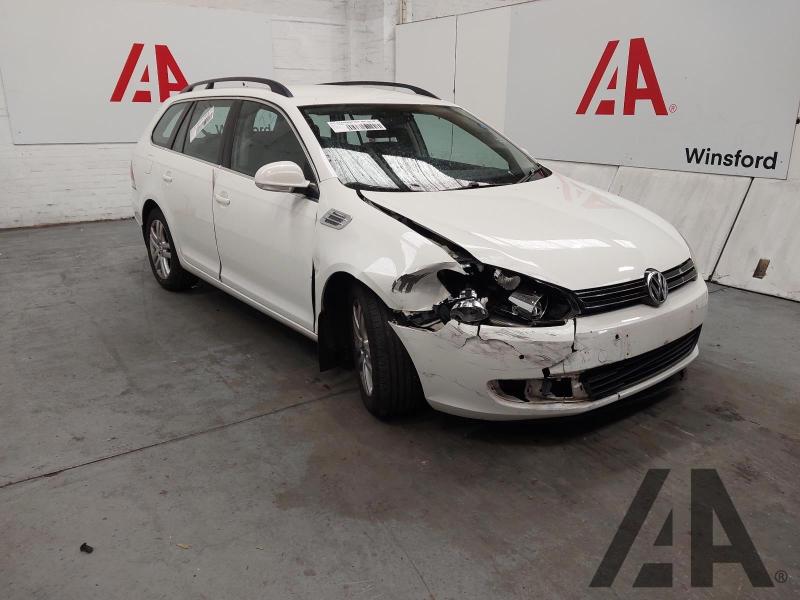 2011 VOLKSWAGEN GOLF SE TDI BLUEMOTION DSG 1598cc TURBO DIESEL SEMI AUTO 7 Speed 5 DOOR ESTATE