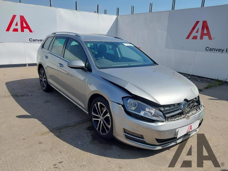 2015 VOLKSWAGEN GOLF GT TDI BLUEMOTION TECHNOLOGY D 1968cc TURBO DIESEL SEMI AUTO 6 Speed 5 DOOR ESTATE