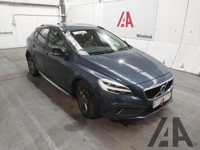 Image of 2016 VOLVO V40 D2 CROSS COUNTRY 1969cc TURBO DIESEL AUTOMATIC 6 Speed 5 DOOR HATCHBACK