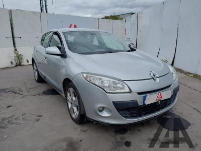 Image of 2012 RENAULT MEGANE III DYNAMIQUE DCI 110 1461cc TURBO DIESEL MANUAL 5 DOOR HATCHBACK