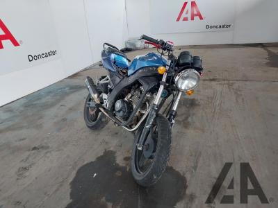 Image of 2013 WHITE KNUCKLE XY 125cc PETROL MOTORCYCLE
