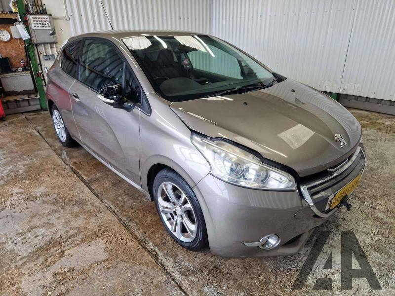 2012 PEUGEOT 208URE HDI 1398cc TURBO DIESEL MANUAL 3 DOOR HATCHBACK