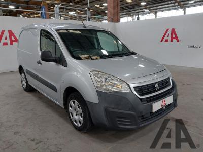 Image of 2015 PEUGEOT PARTNER HDI PROFESSIONAL 625 1560cc TURBO DIESEL MANUAL 4 DOOR PANEL VAN