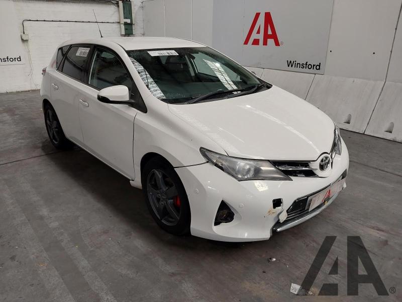2014 TOYOTA AURIS D-4D EXCEL 1364cc TURBO DIESEL MANUAL 5 DOOR HATCHBACK