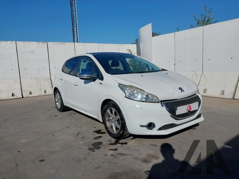 2015 PEUGEOT 208 STYLE 1199cc PETROL MANUAL 5 DOOR HATCHBACK
