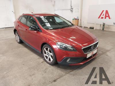 Image of 2014 VOLVO V40 D2 CROSS COUNTRY LUX 1560cc TURBO DIESEL AUTOMATIC 6 Speed 5 DOOR HATCHBACK