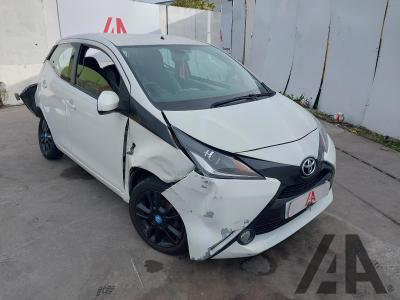 Image of 2015 TOYOTA AYGO VVT-I X-PLAY 998cc PETROL MANUAL 5 DOOR HATCHBACK