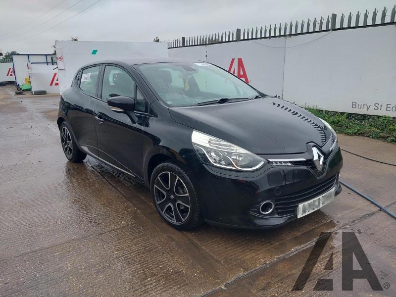 2013 RENAULT CLIO DYNAMIQUE MEDIANAV ENERGY DCI 1461cc TURBO DIESEL MANUAL 5 Speed 5 DOOR HATCHBACK