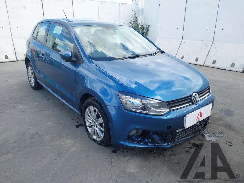 2015 VOLKSWAGEN POLO SE TSI DSG 1197cc TURBO PETROL SEMI AUTO 7 Speed 3 DOOR HATCHBACK
