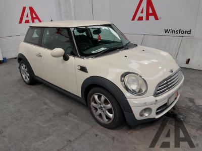 Image of 2009 MINI HATCH COOPER D 1560cc TURBO DIESEL MANUAL 6 Speed 3 DOOR HATCHBACK