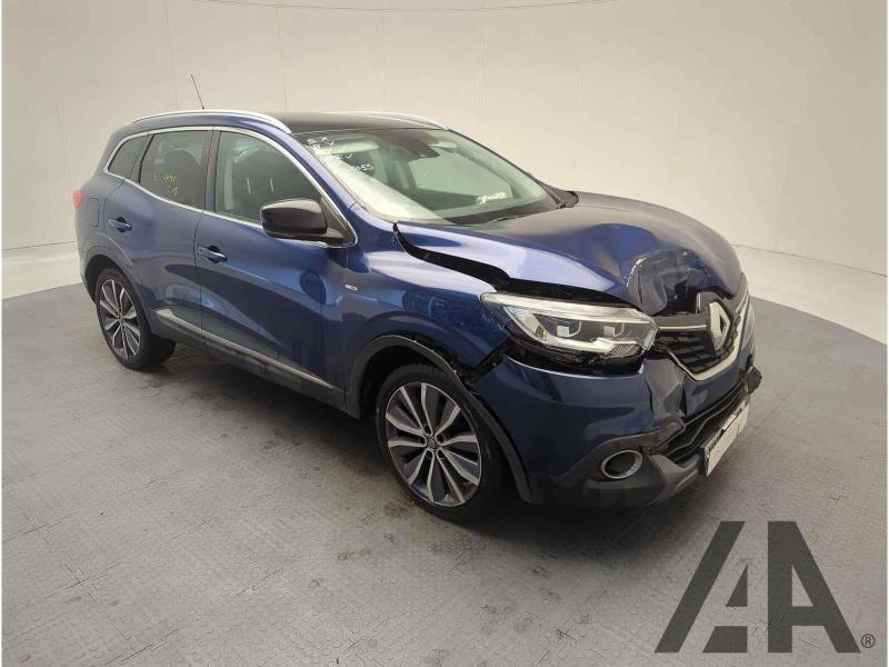 2015 RENAULT KADJAR SIGNATURE NAV DCI 1461cc TURBO DIESEL MANUAL 6 Speed 5 DOOR HATCHBACK