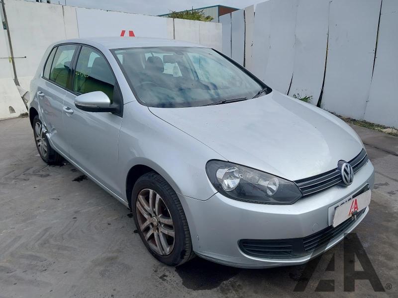 2010 VOLKSWAGEN GOLF SE TDI DSG 1968cc TURBO DIESEL SEMI AUTO 6 Speed 5 DOOR HATCHBACK