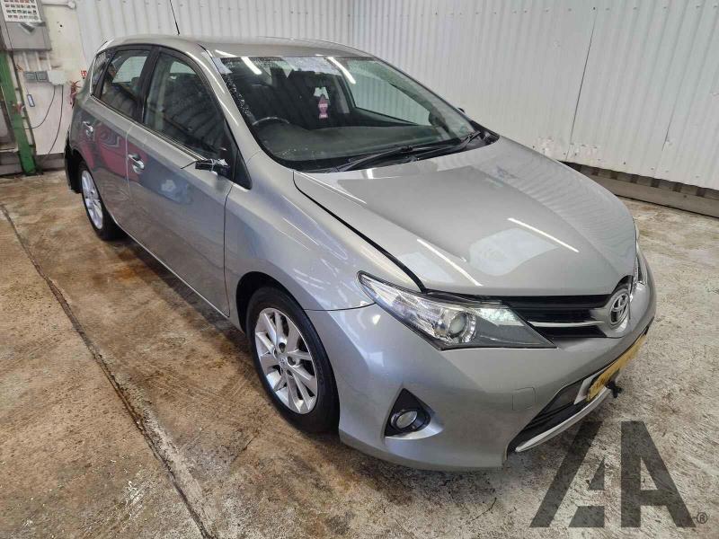 2013 TOYOTA AURIS ICON VALVEMATIC 1598cc PETROL AUTOMATIC 5 DOOR HATCHBACK