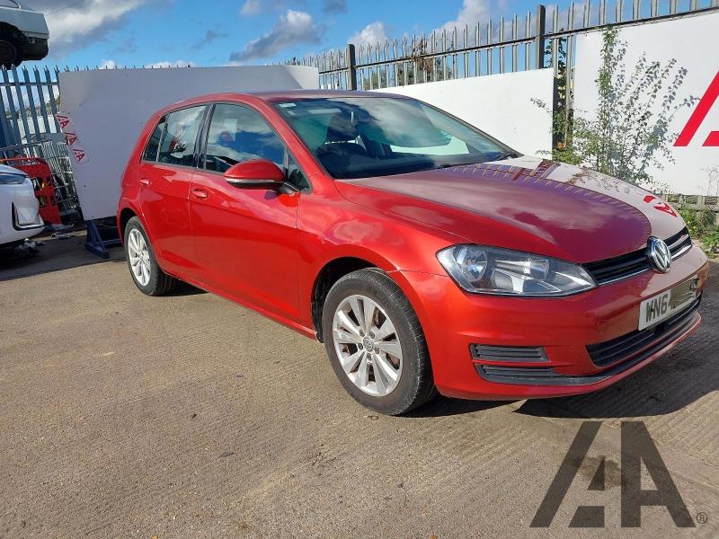 2014 VOLKSWAGEN GOLF SE TDI BLUEMOTION TECHNOLOGY 1598cc TURBO DIESEL MANUAL 5 Speed 5 DOOR HATCHBACK