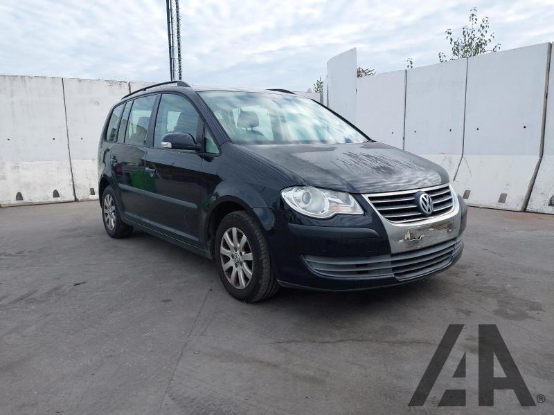 2009 VOLKSWAGEN TOURAN S 1896cc TURBO DIESEL MANUAL 5 DOOR MPV