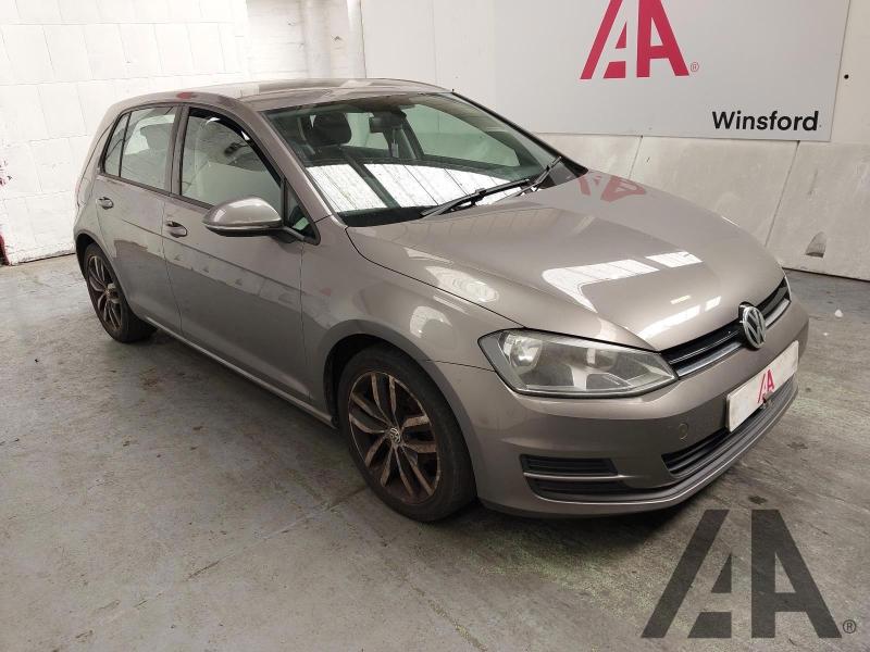 2014 VOLKSWAGEN GOLF SE TDI BLUEMOTION TECHNOLOGY 1598cc TURBO DIESEL MANUAL 5 Speed 5 DOOR HATCHBACK