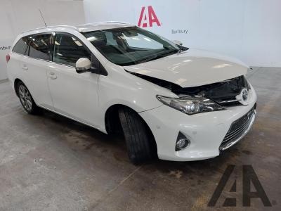 Image of 2014 TOYOTA AURIS VVT-I EXCEL 1797cc PETROL/ELECTRIC CVT 5 DOOR ESTATE