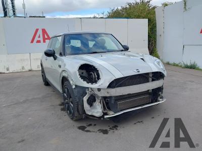 Image of 2014 MINI HATCH COOPER 1499cc TURBO PETROL MANUAL 6 Speed 3 DOOR HATCHBACK