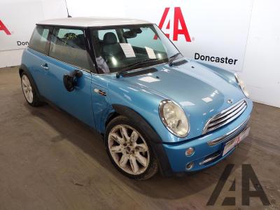 Image of 2005 MINI HATCH COOPER 1598cc PETROL MANUAL 5 Speed 3 DOOR HATCHBACK