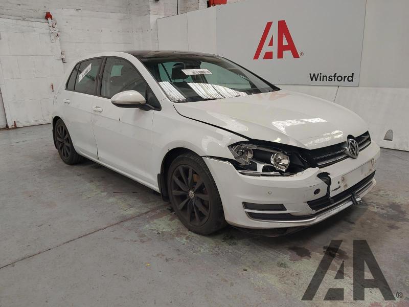 2015 VOLKSWAGEN GOLF GT TDI BLUEMOTION TECHNOLOGY D 1968cc TURBO DIESEL SEMI AUTO 6 Speed 5 DOOR HATCHBACK