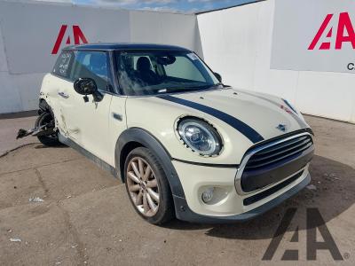 Image of 2019 MINI HATCH COOPER CLASSIC 1499cc TURBO PETROL SEMI AUTO 3 DOOR HATCHBACK