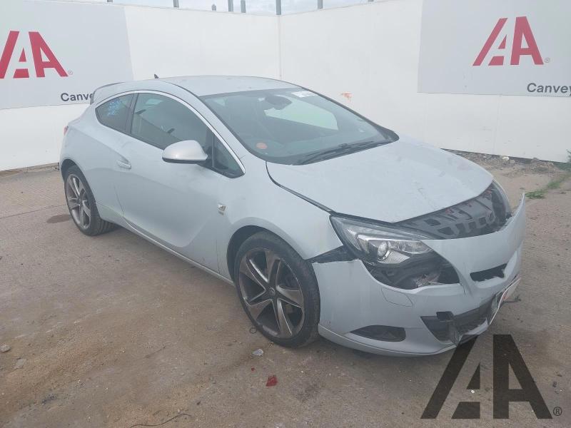 2013 VAUXHALL ASTRA GTC SRI CDTI S/S 1956cc TURBO DIESEL MANUAL 6 Speed 3 DOOR HATCHBACK
