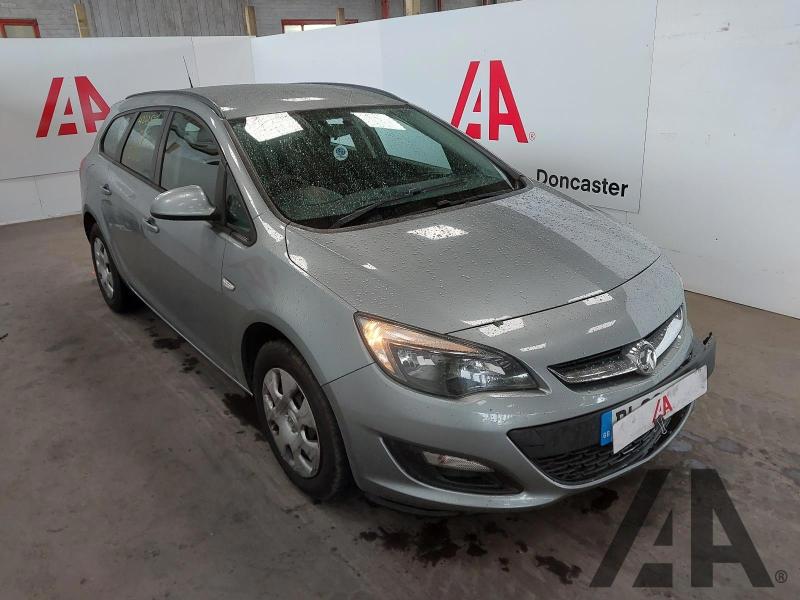 2013 VAUXHALL ASTRA 13 1248cc TURBO DIESEL SEMI AUTO 6 Speed 5 DOOR ESTATE