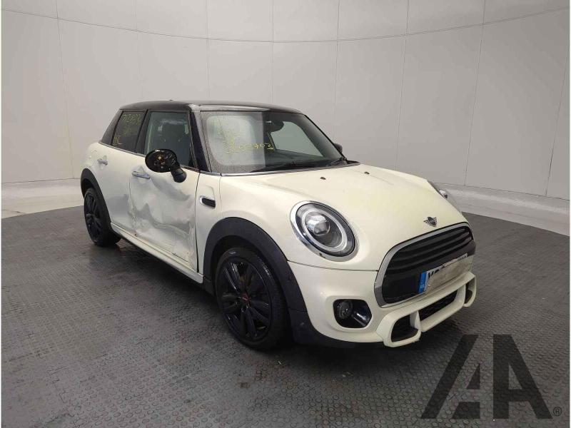 2019 MINI HATCH COOPER SPORT 1499cc TURBO PETROL SEMI AUTO 3 DOOR HATCHBACK