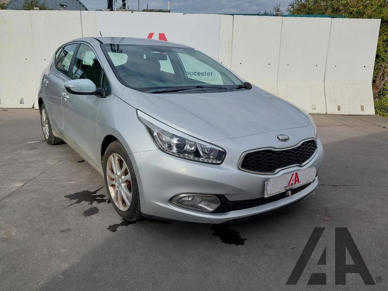 2013 KIA CEED 2 ECODYNAMICS CRDI 1582cc TURBO DIESEL MANUAL 6 Speed 5 DOOR HATCHBACK