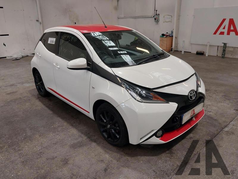 2017 TOYOTA AYGO VVT-I X-PRESS X-SHIFT 998cc PETROL SEMI AUTO 5 DOOR HATCHBACK