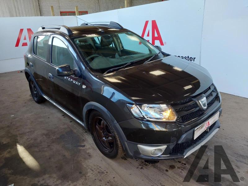 2015 DACIA SANDERO STEPWAY AMBIANCE DCI 1461cc TURBO DIESEL MANUAL 5 Speed 5 DOOR HATCHBACK