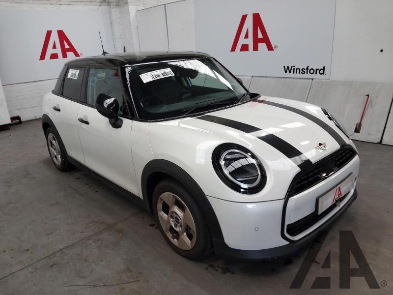 2025 MINI COOPER C CLASSIC 1499cc TURBO PETROL SEMI AUTO 5 DOOR HATCHBACK